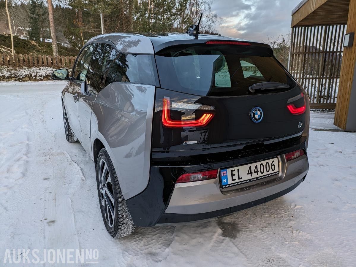 BMW i3