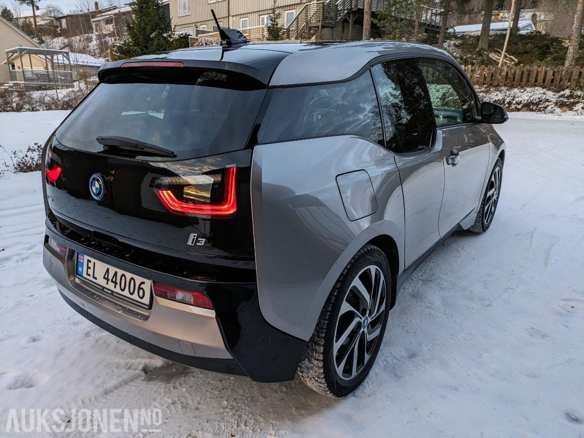 BMW i3