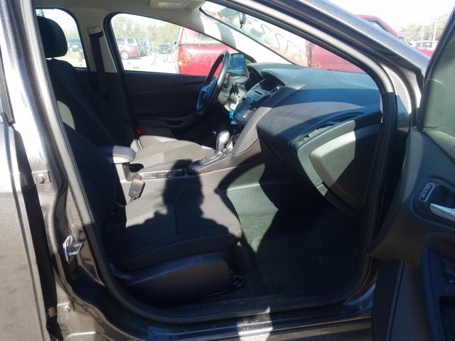 Ford Focus SE 2015