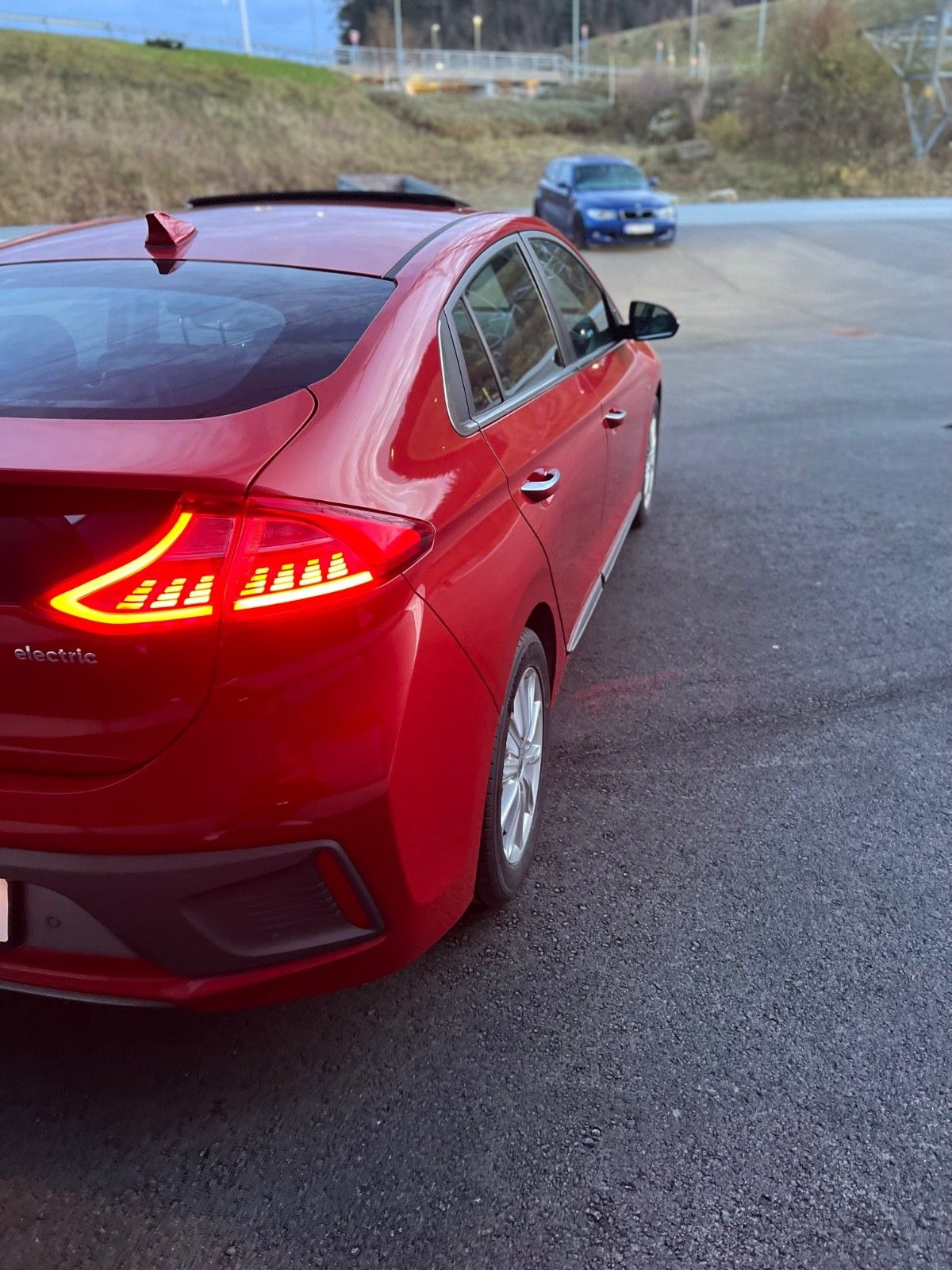 Hyundai IONIQ