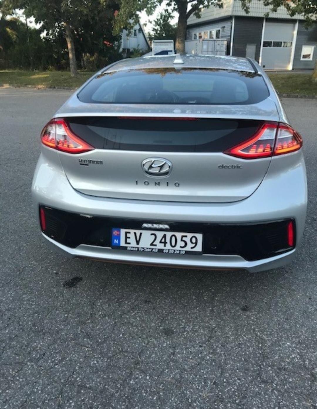 Hyundai IONIQ