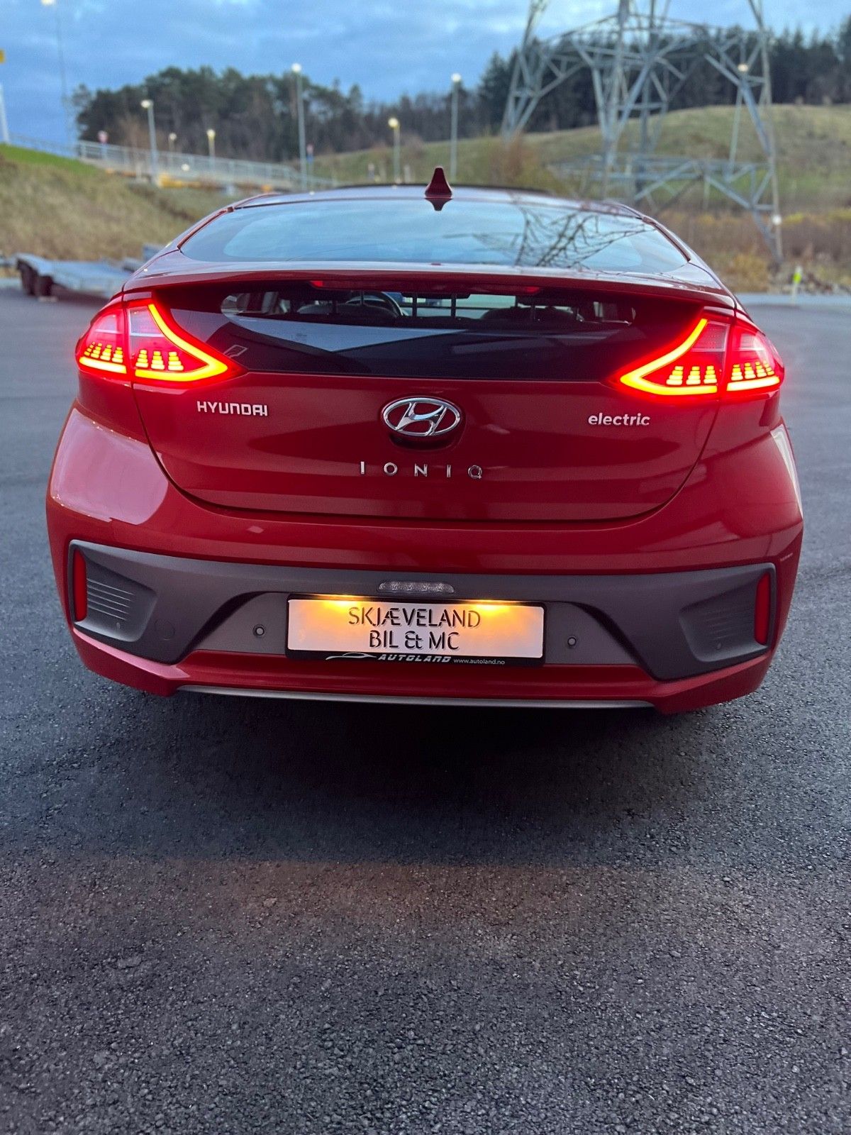 Hyundai IONIQ
