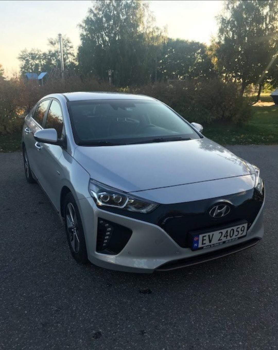 Hyundai IONIQ