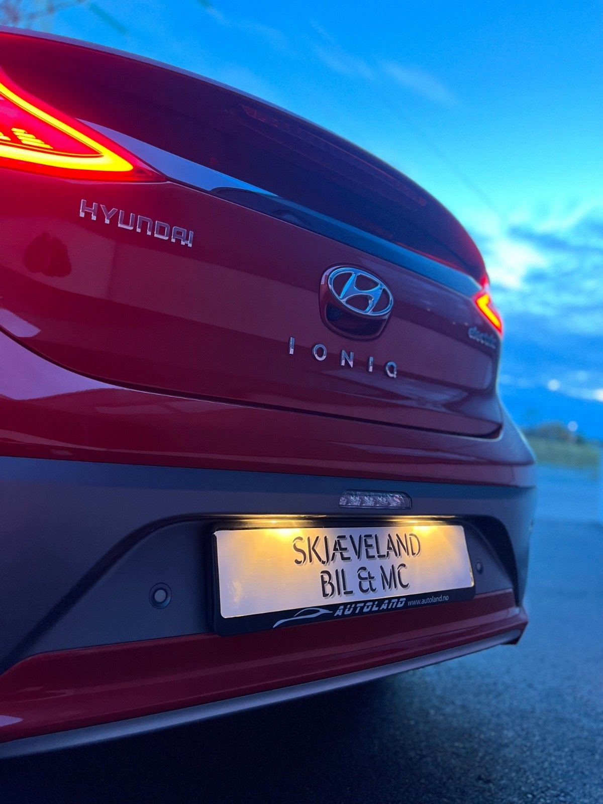 Hyundai IONIQ