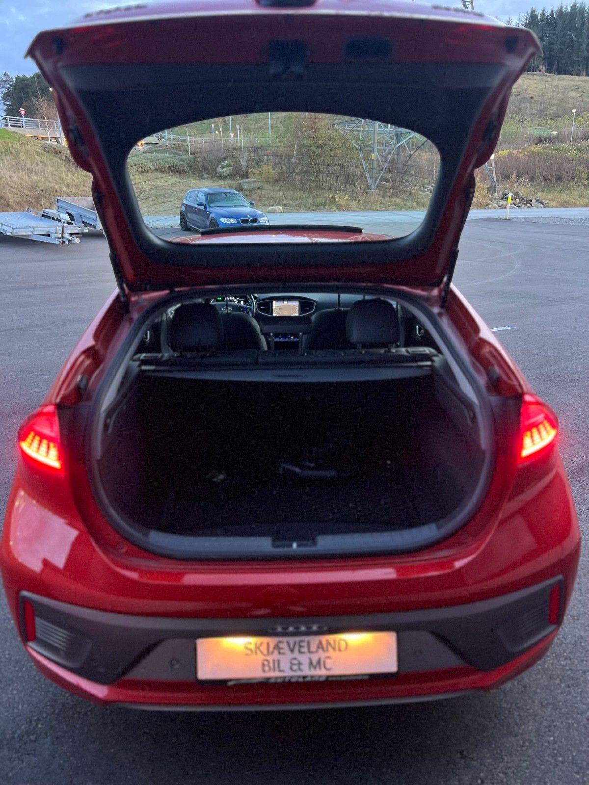 Hyundai IONIQ