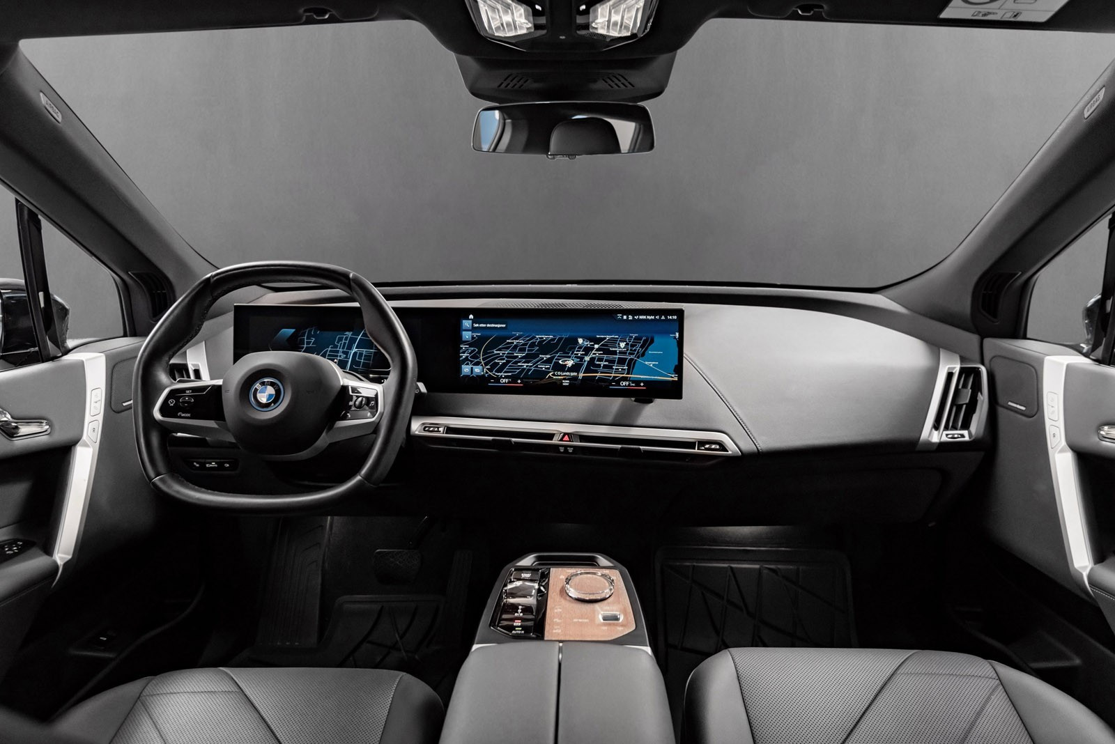 BMW iX xDrive 50