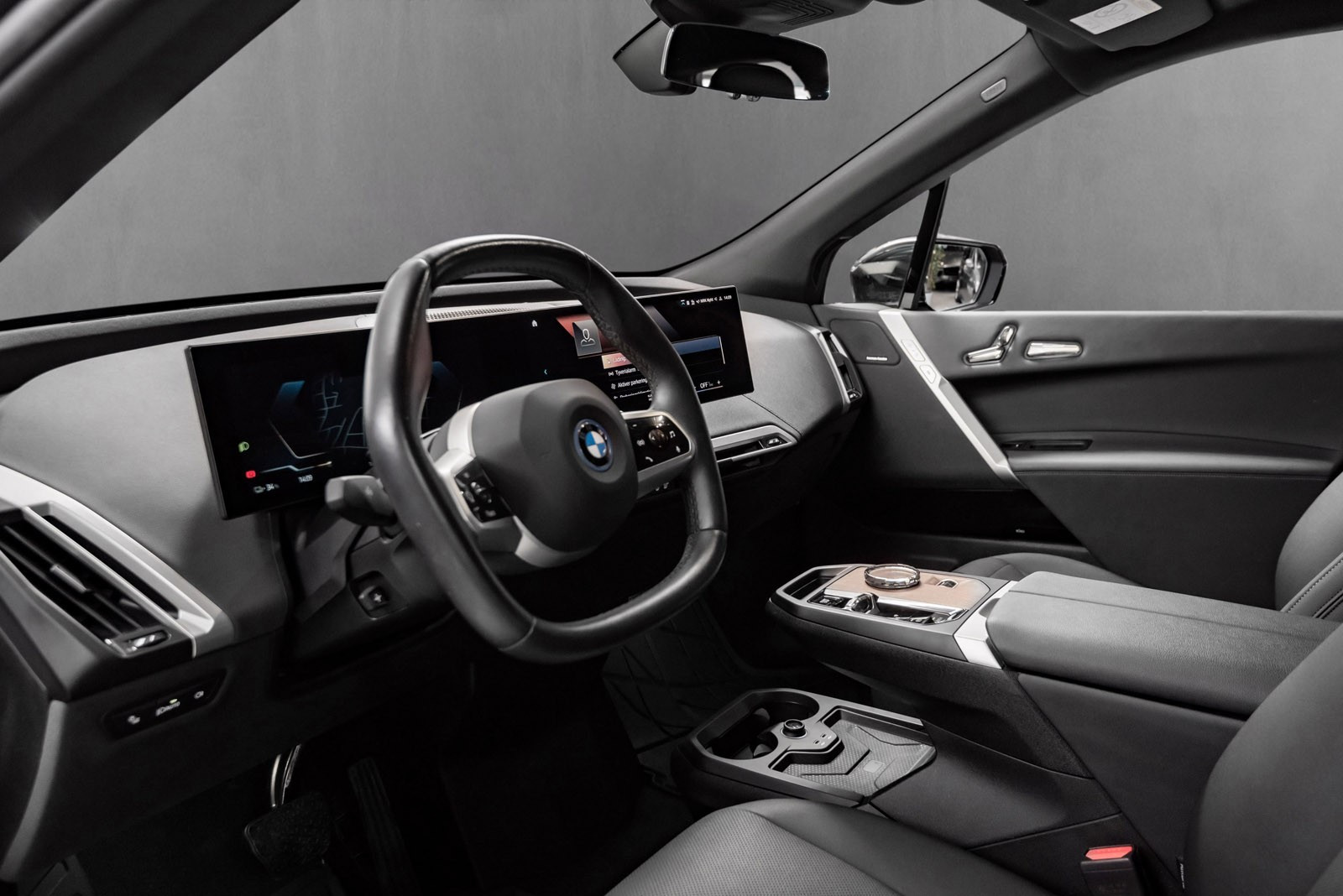 BMW iX xDrive 50
