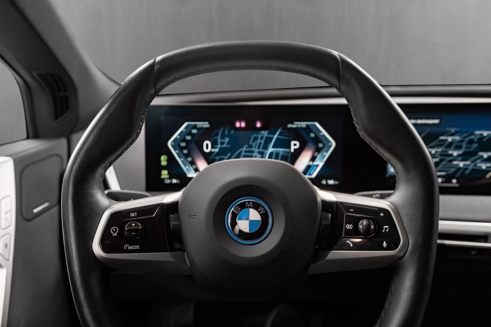 BMW iX xDrive 50