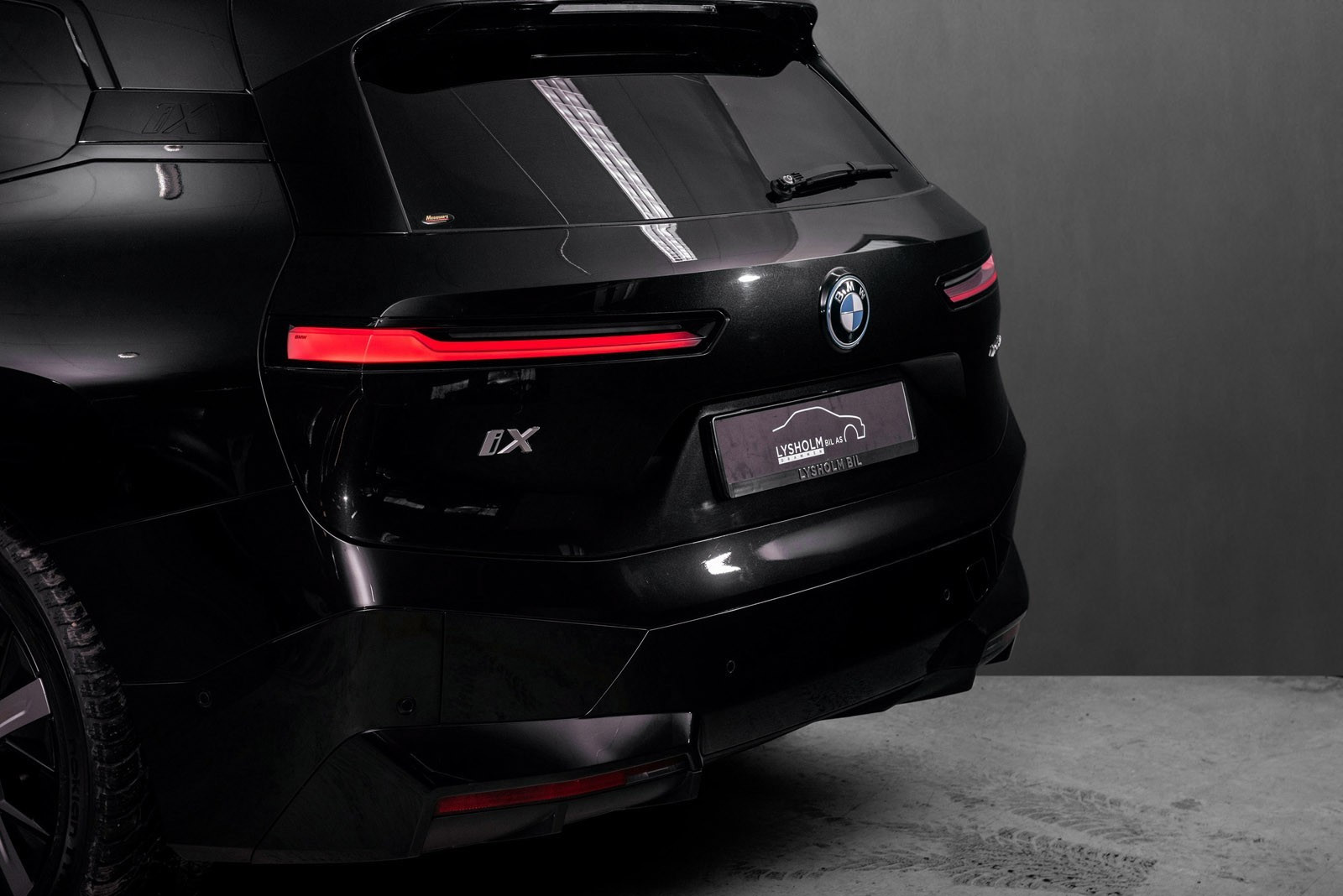 BMW iX xDrive 50