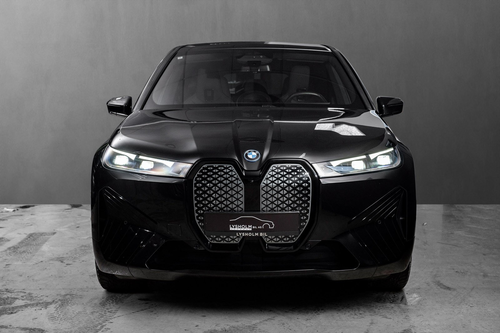 BMW iX xDrive 50