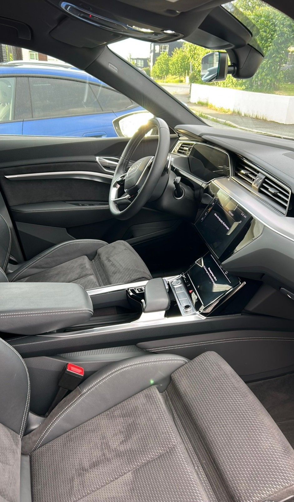 Audi e-tron