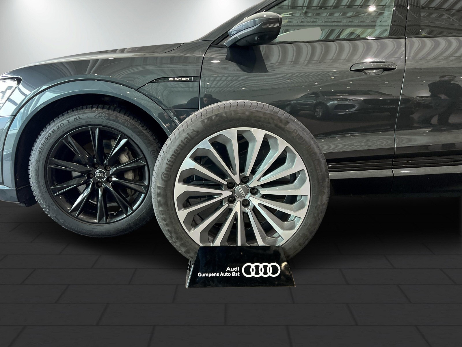 Audi e-tron