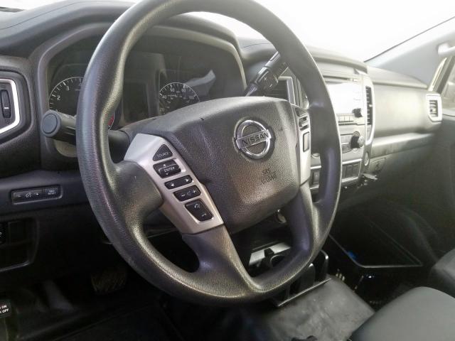 Nissan Titan S 2017