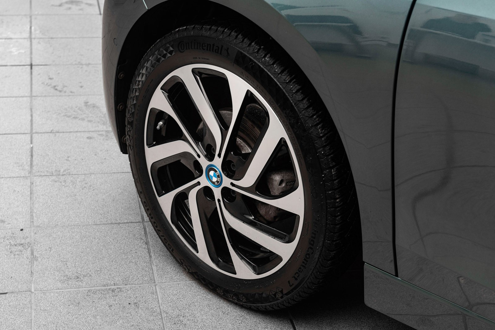 BMW i3