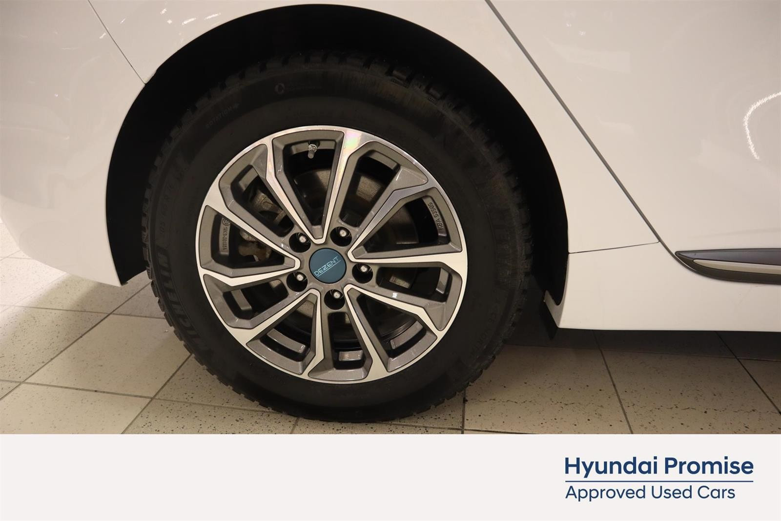 Hyundai IONIQ