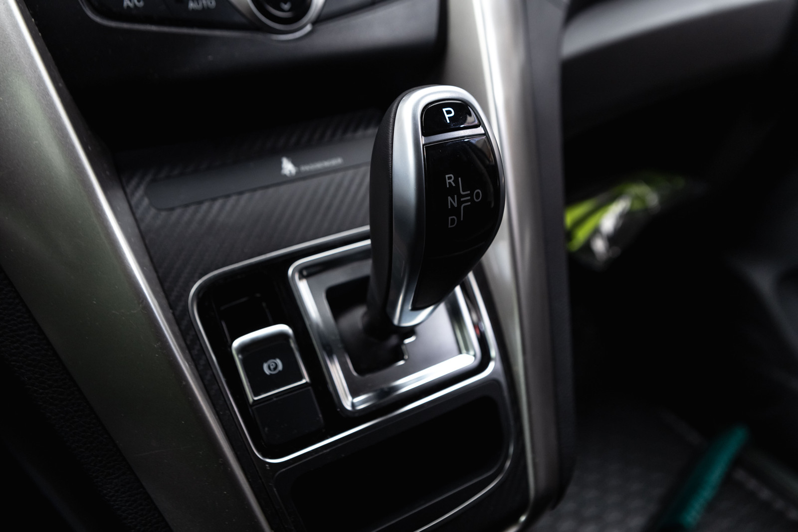 BYD T3