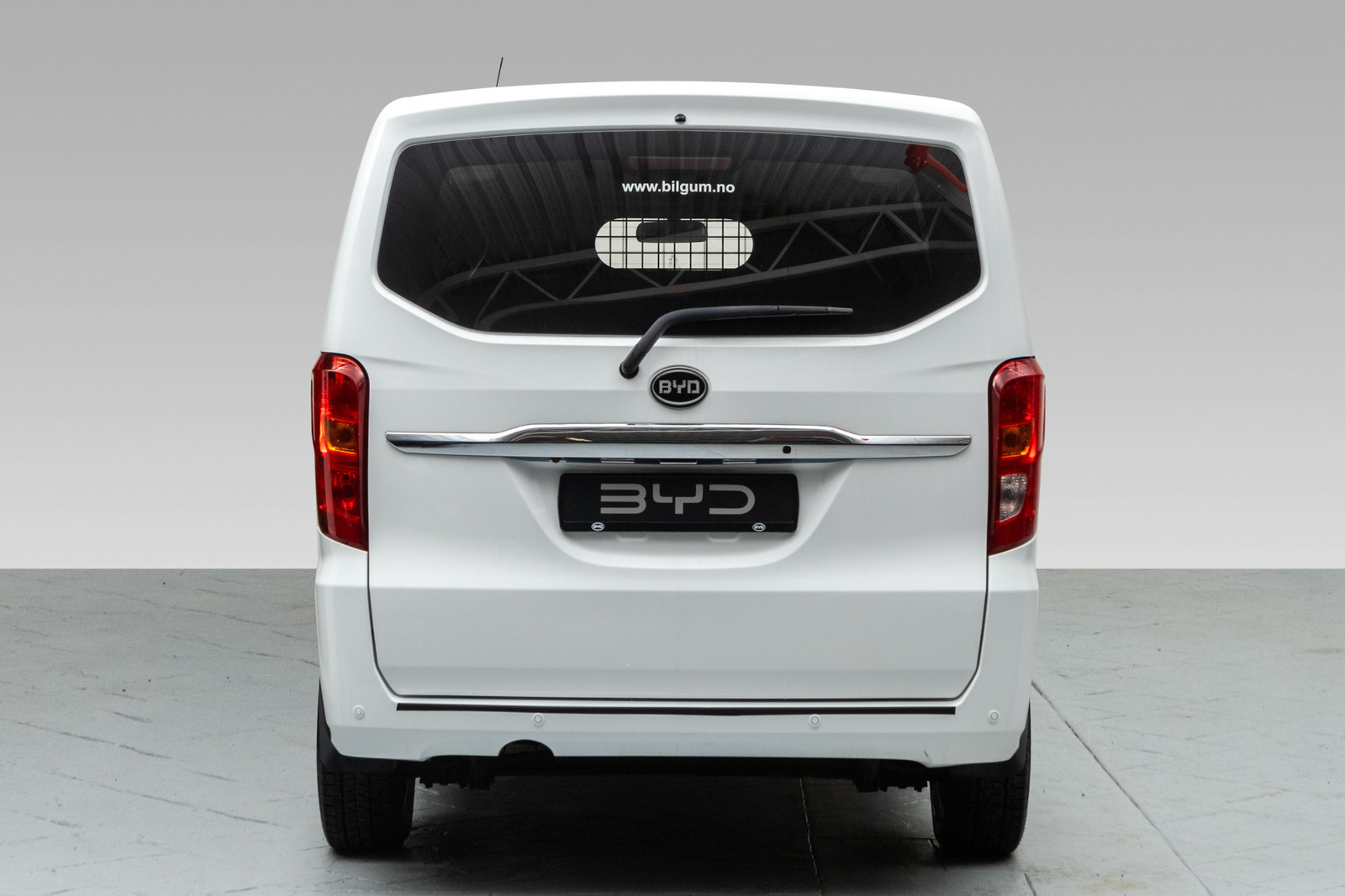 BYD T3