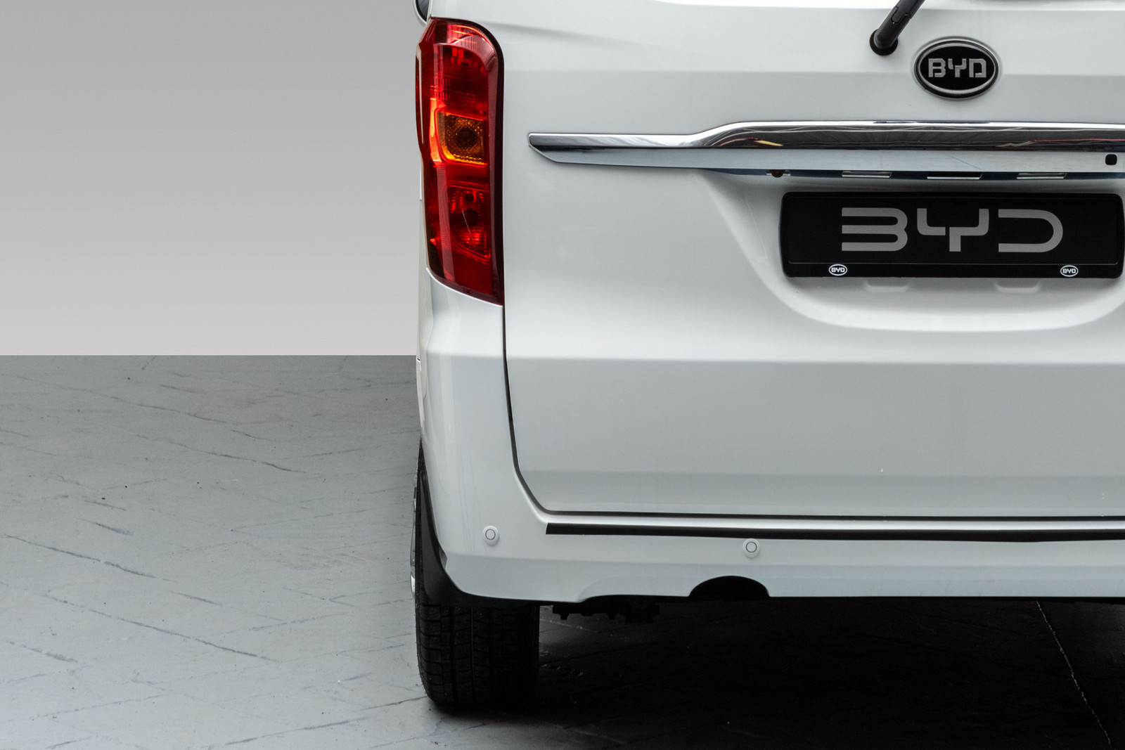 BYD T3