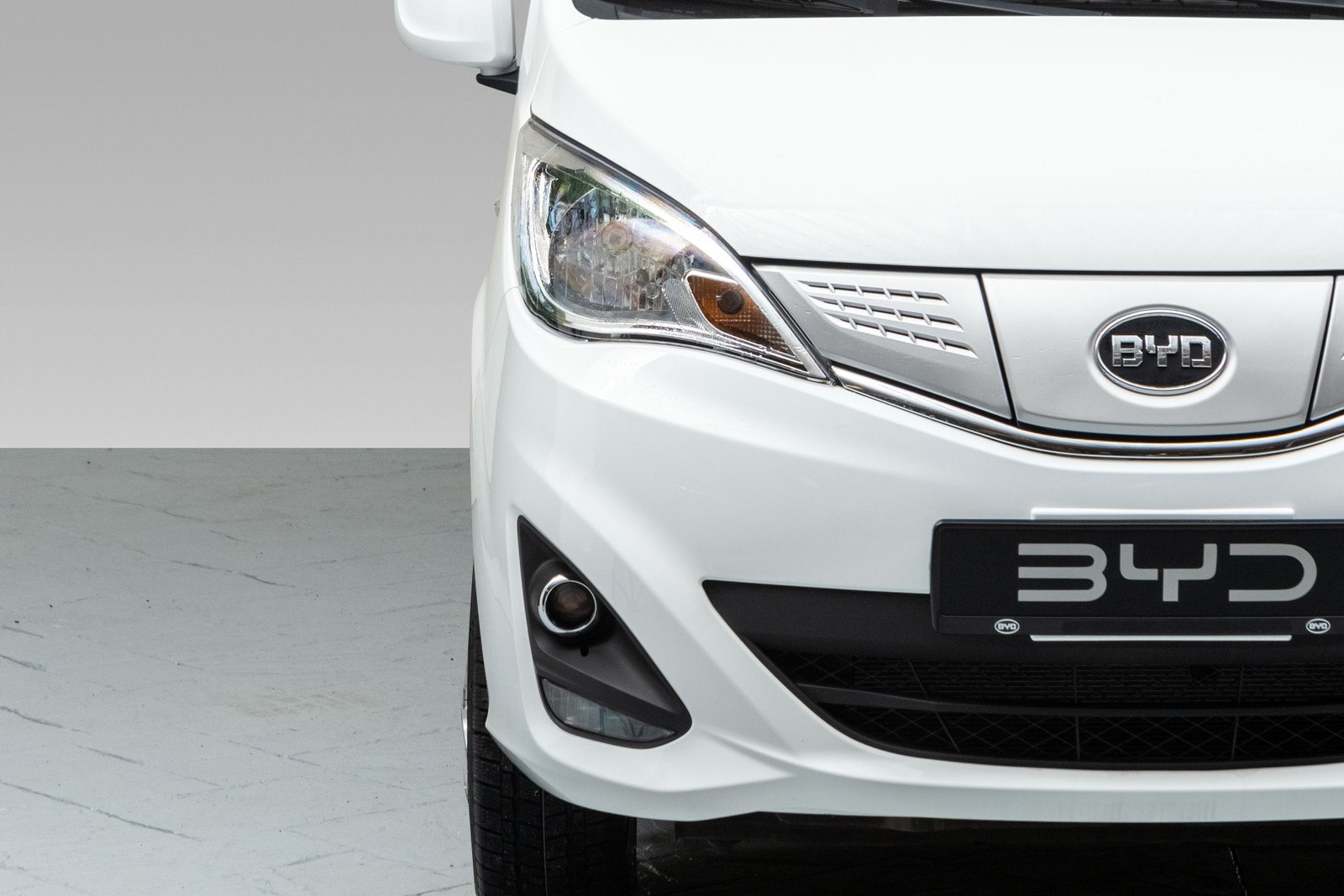 BYD T3