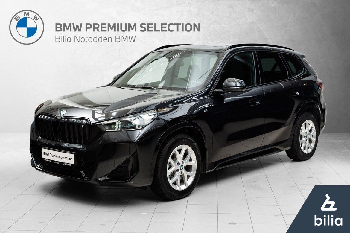 BMW iX1