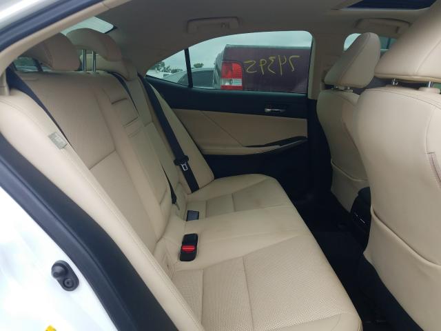 Lexus IS 200T 2016