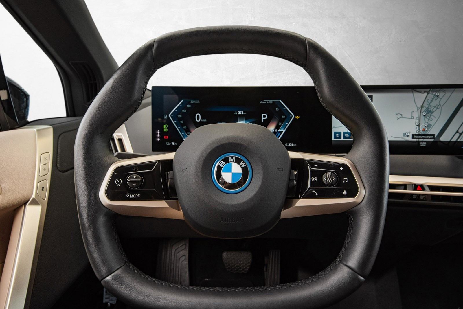 BMW iX xDrive 50