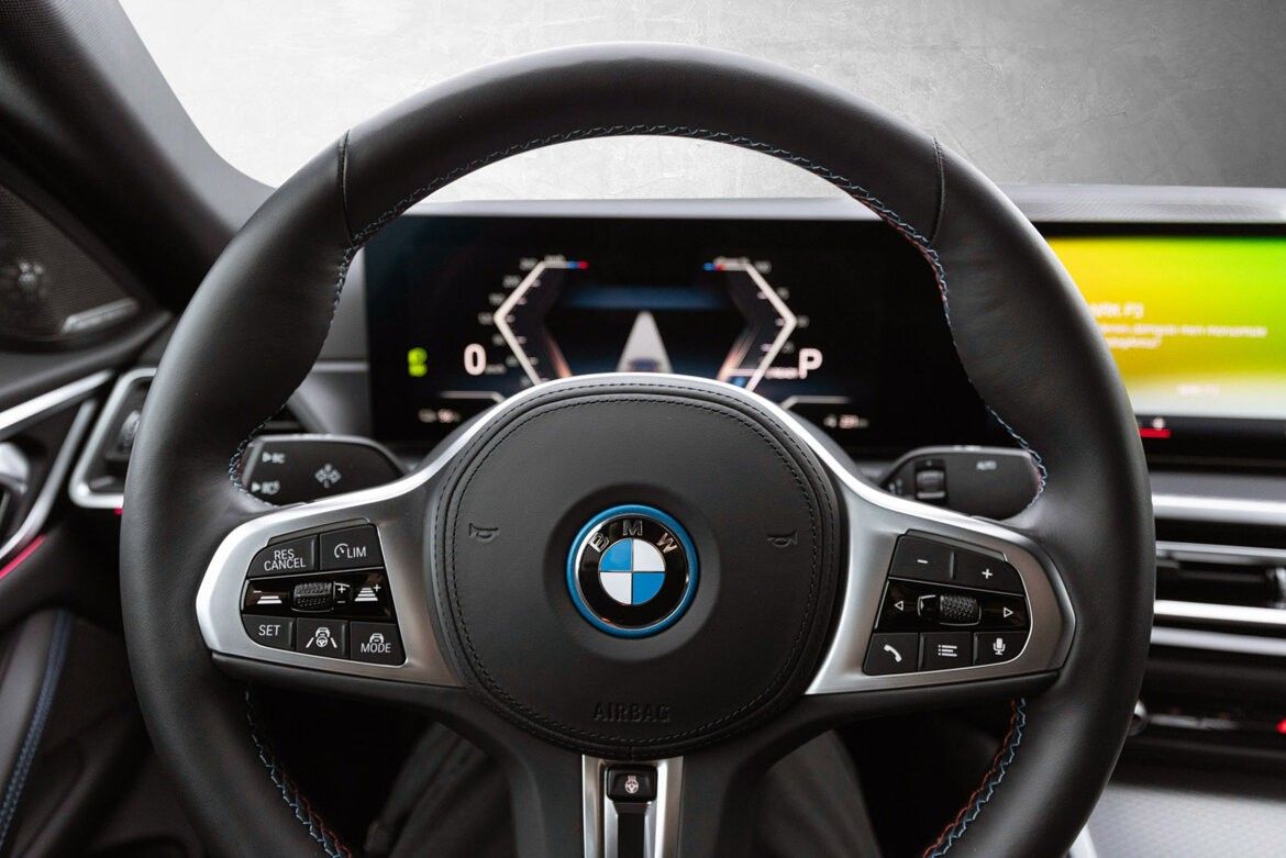 BMW i4 M50