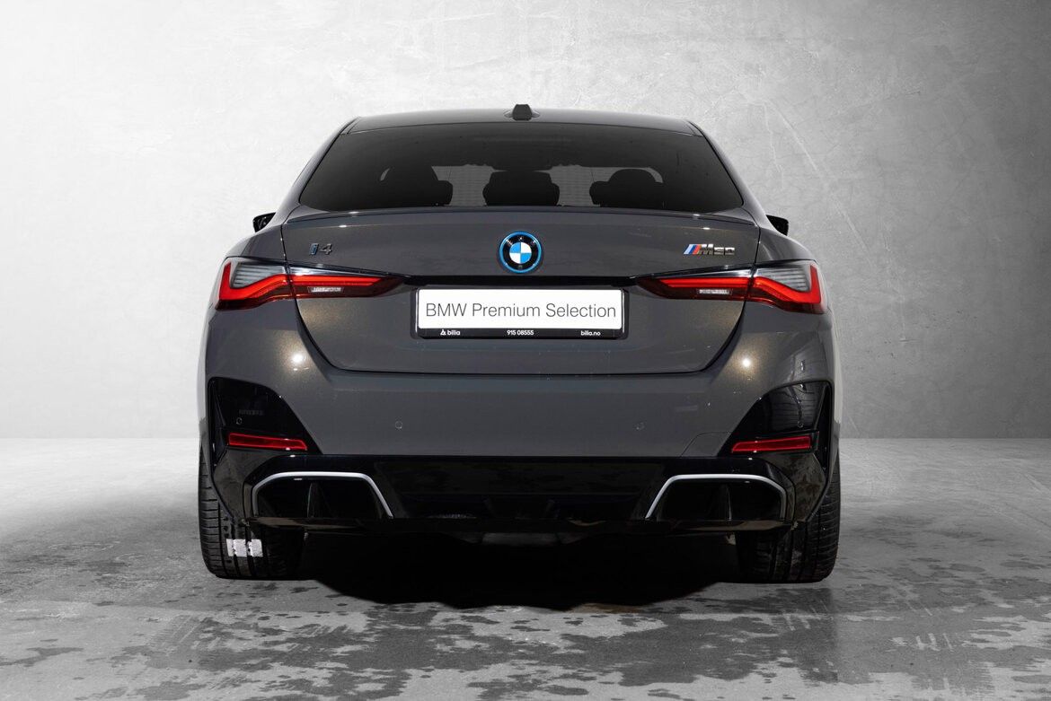 BMW i4 M50