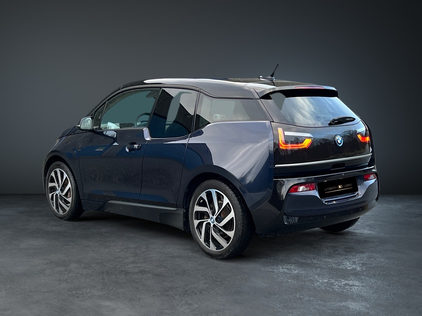 BMW i3