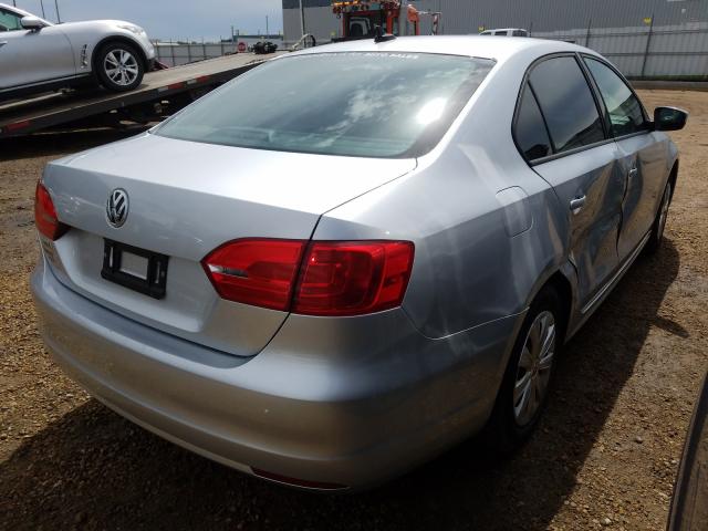 Volkswagen Jetta Base 2014