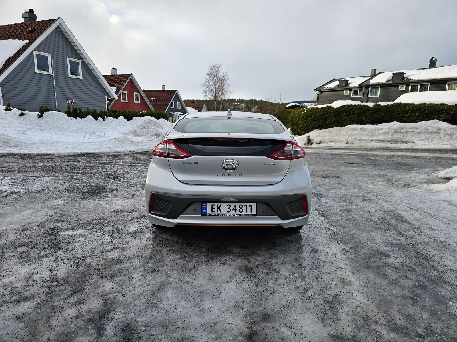 Hyundai IONIQ