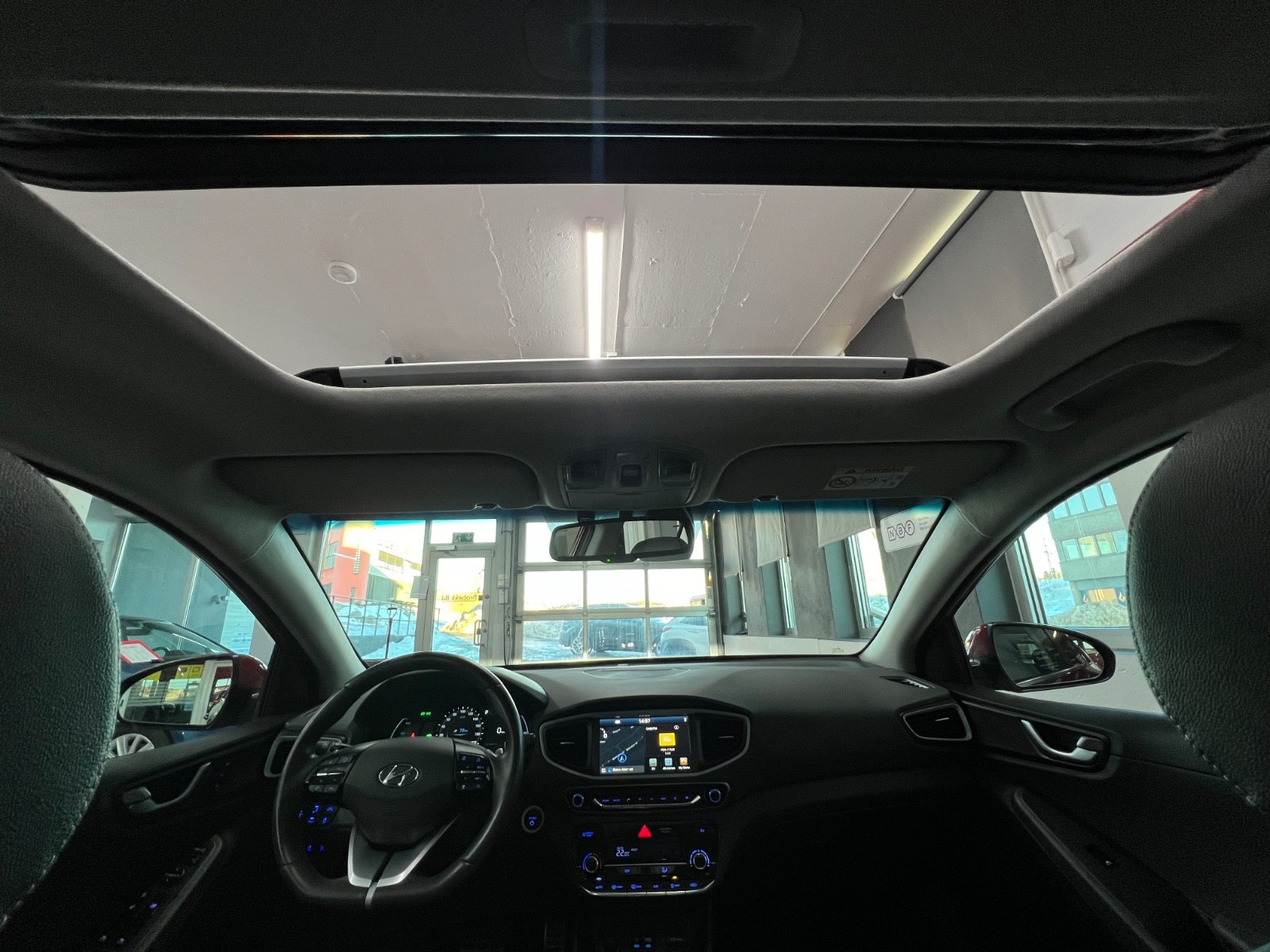 Hyundai IONIQ