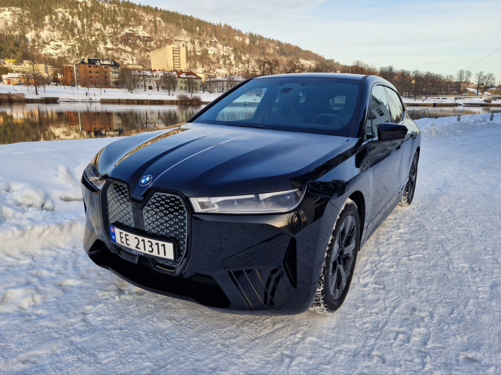 BMW iX xDrive 40