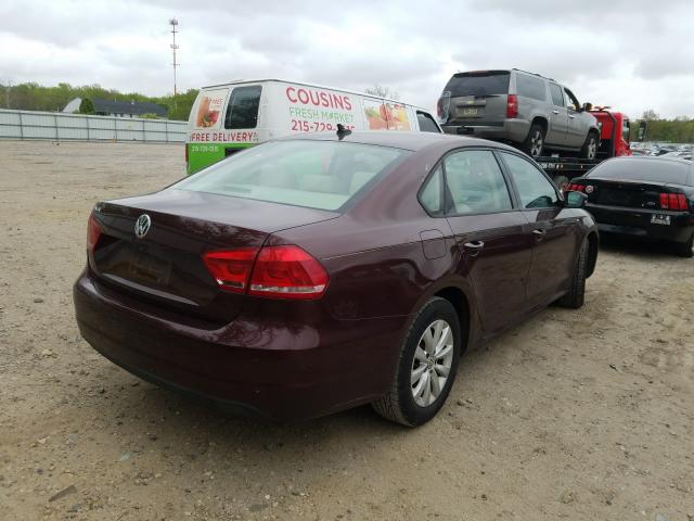 Volkswagen Passat S 2013