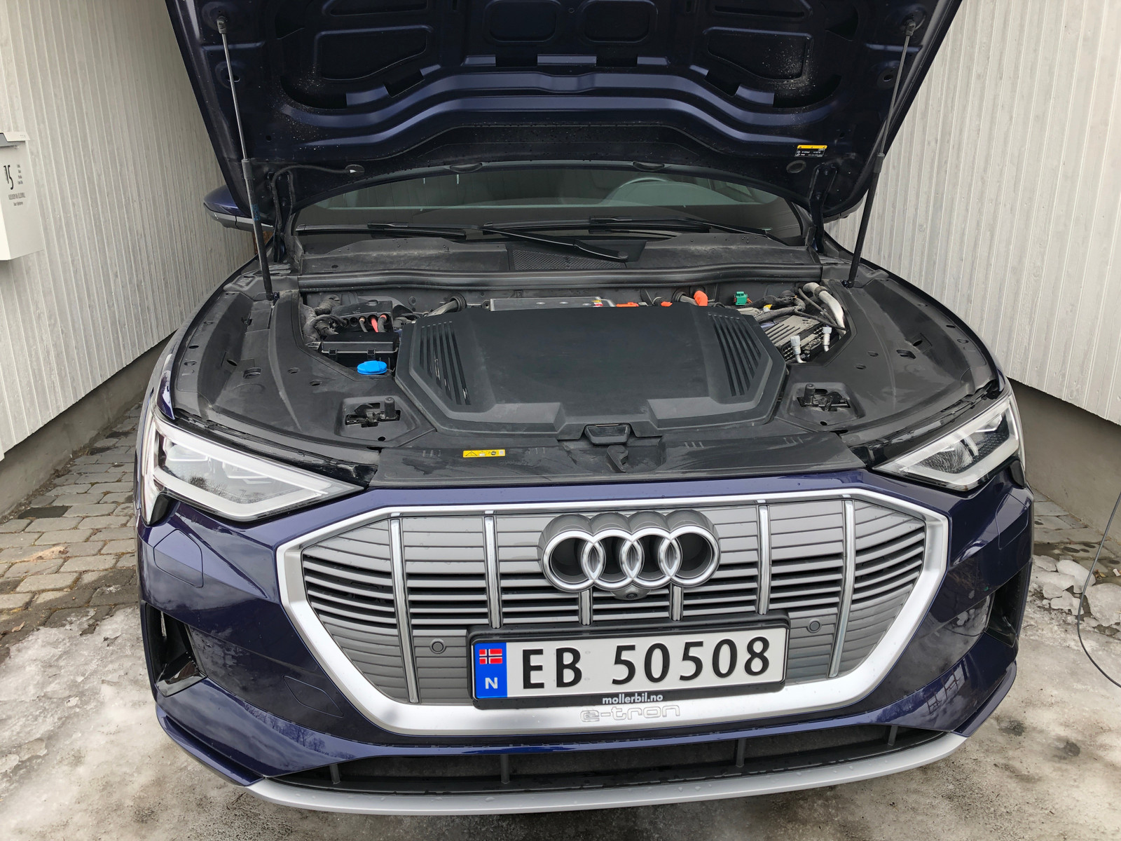 Audi e-tron