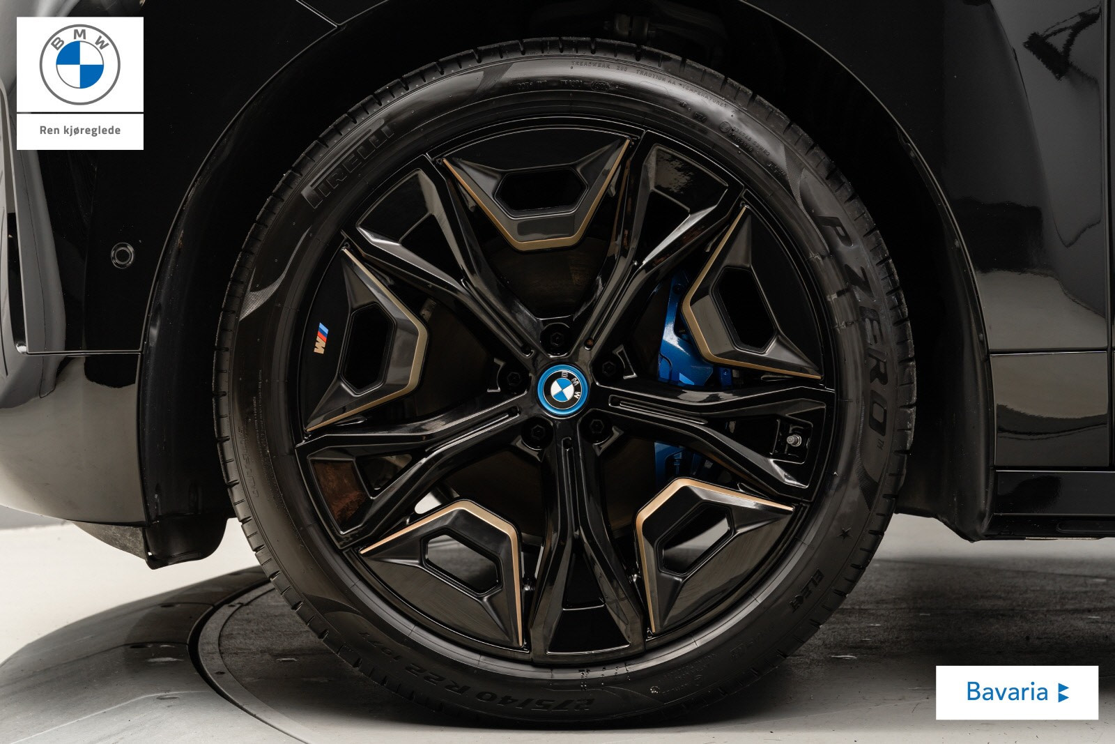 BMW iX M60