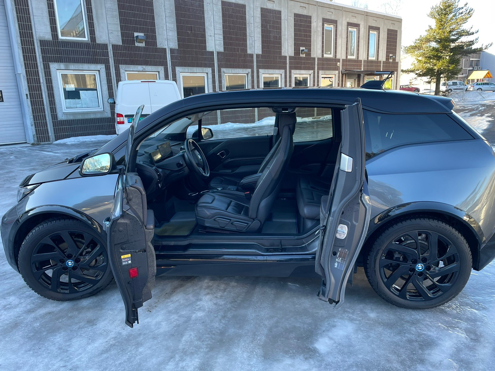 BMW i3