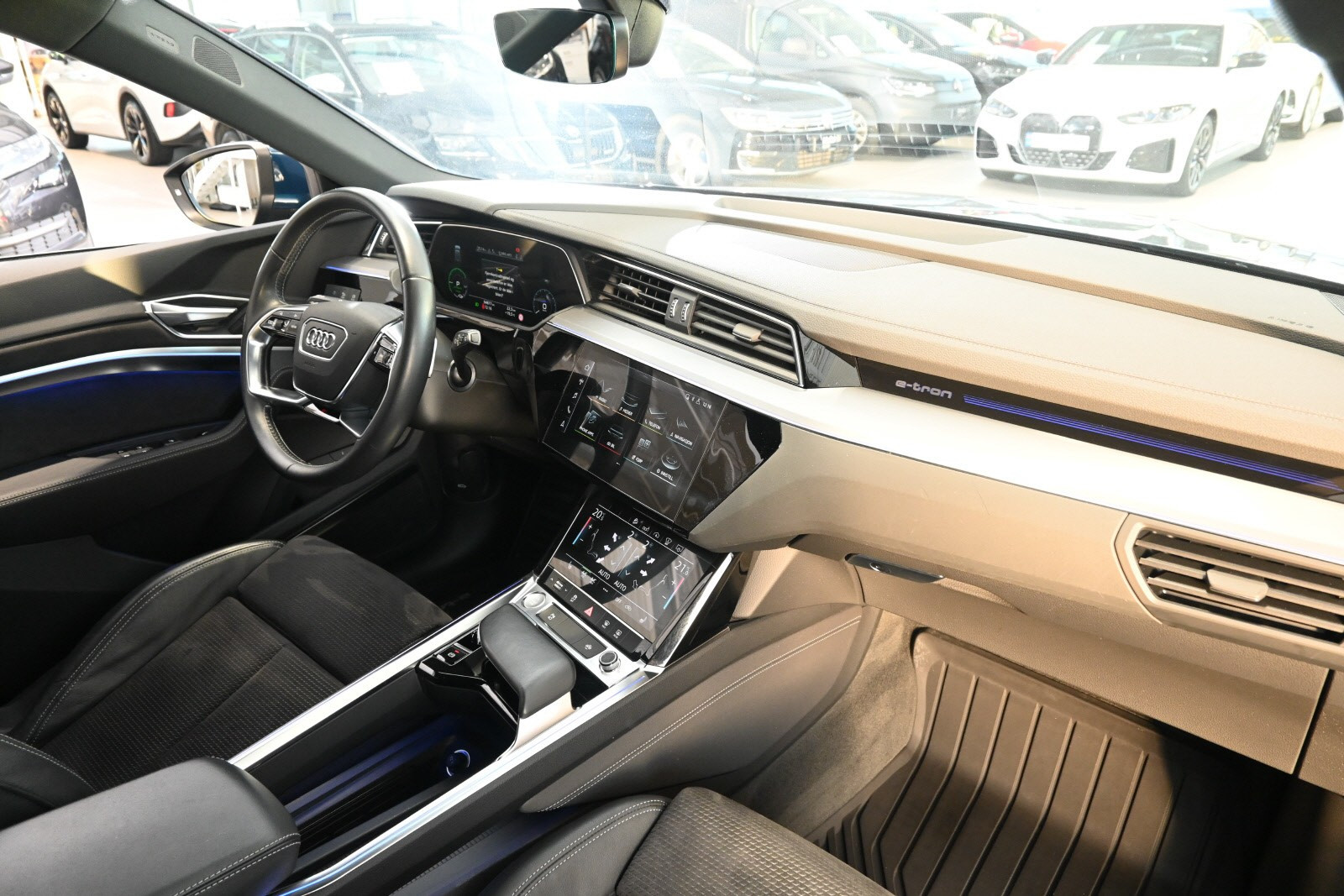 Audi e-tron