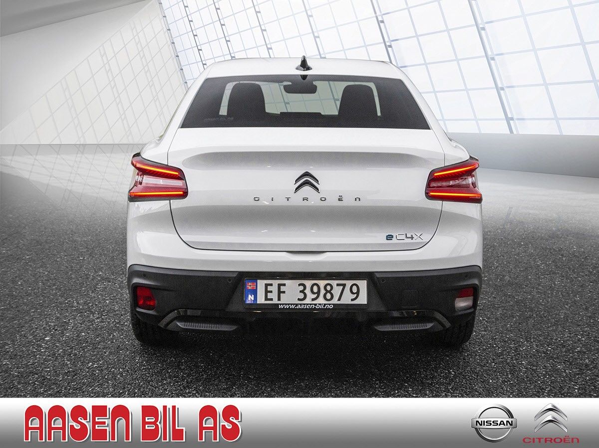 Citroen E-C4 X