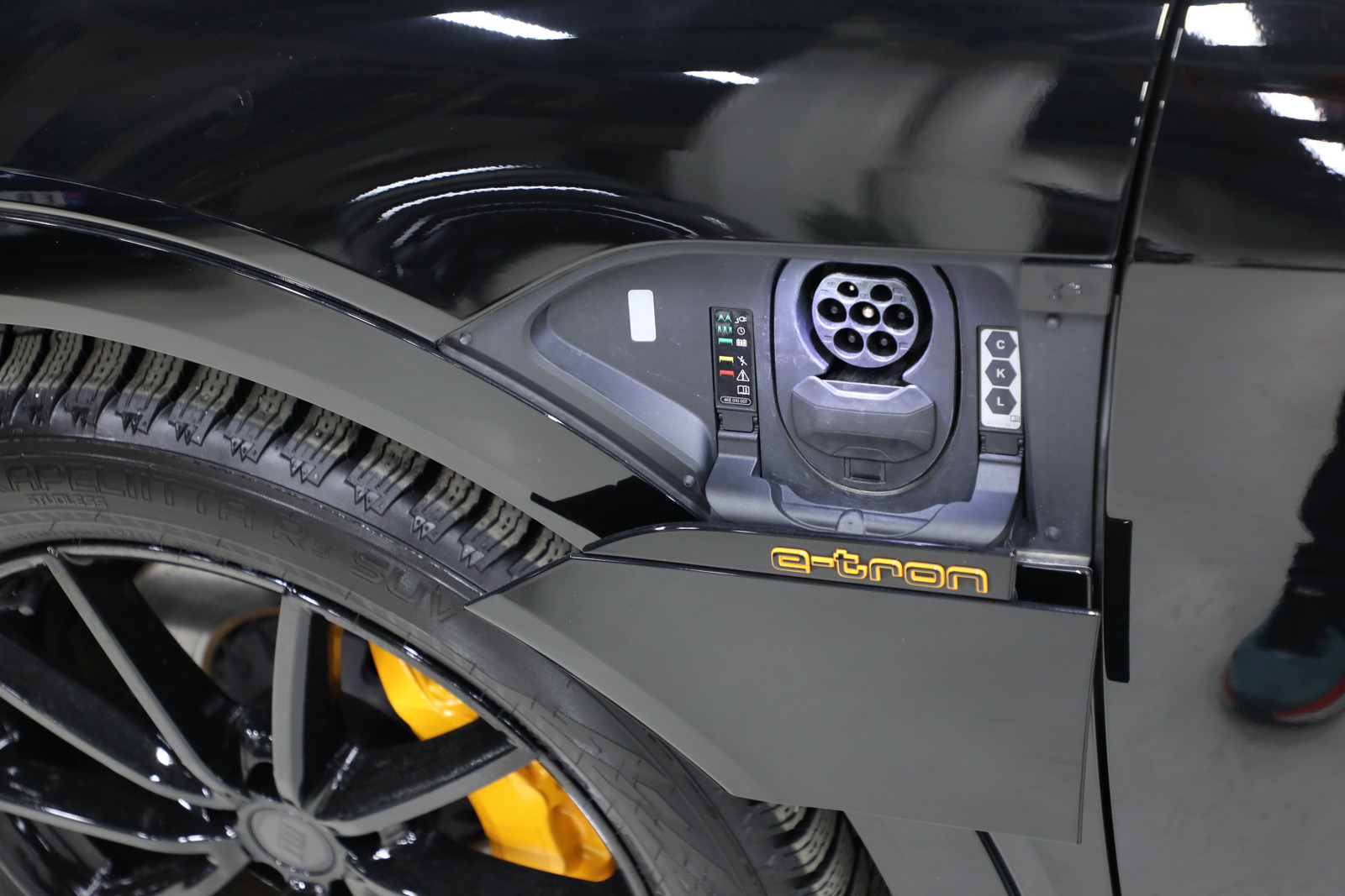 Audi e-tron