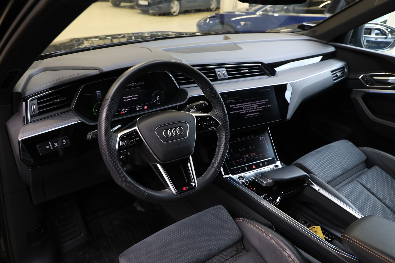 Audi e-tron
