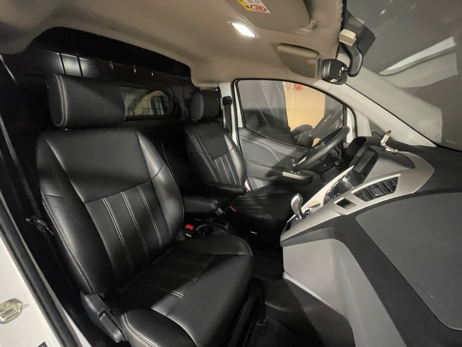 BYD T3