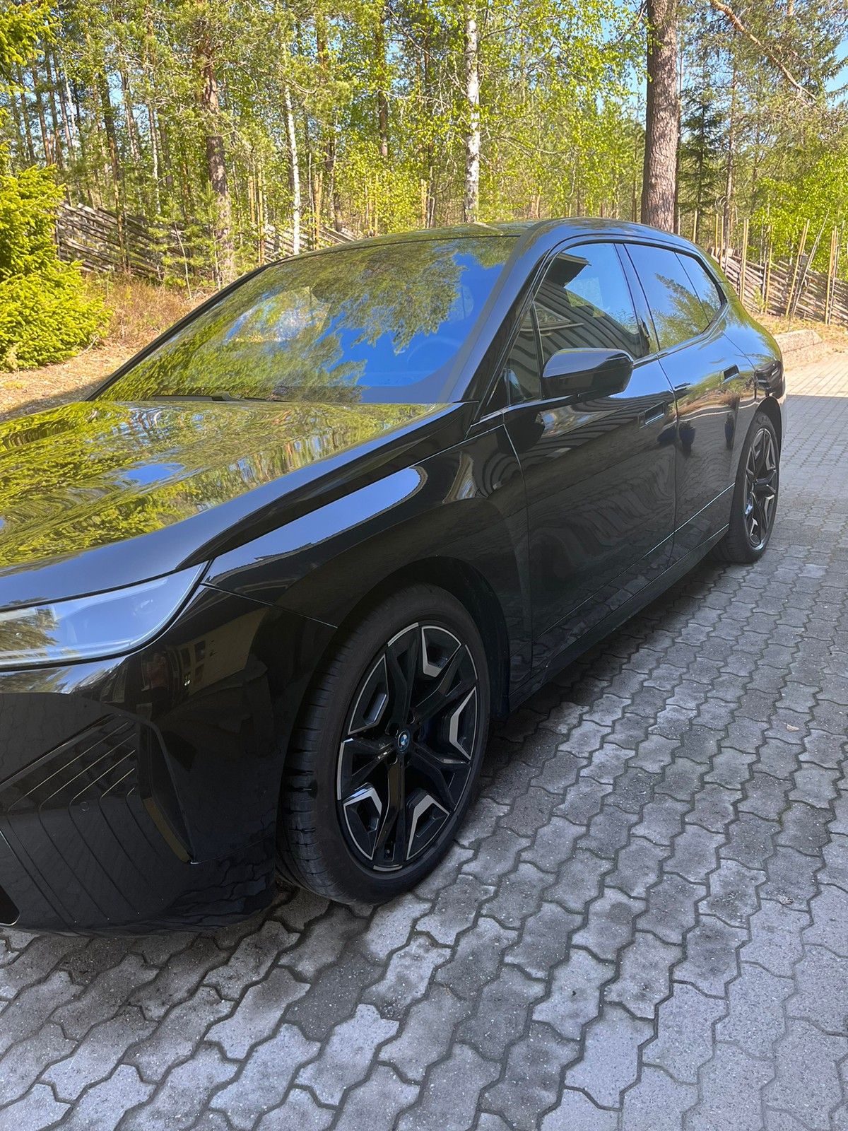 BMW iX xDrive 40