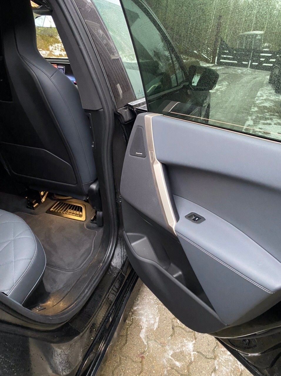 BMW iX xDrive 40