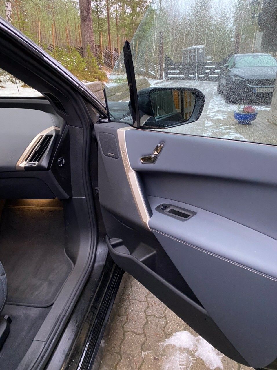 BMW iX xDrive 40