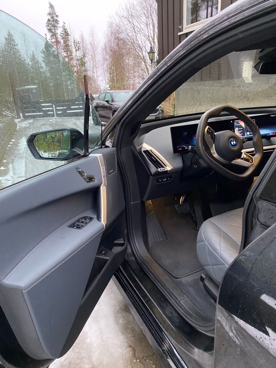 BMW iX xDrive 40