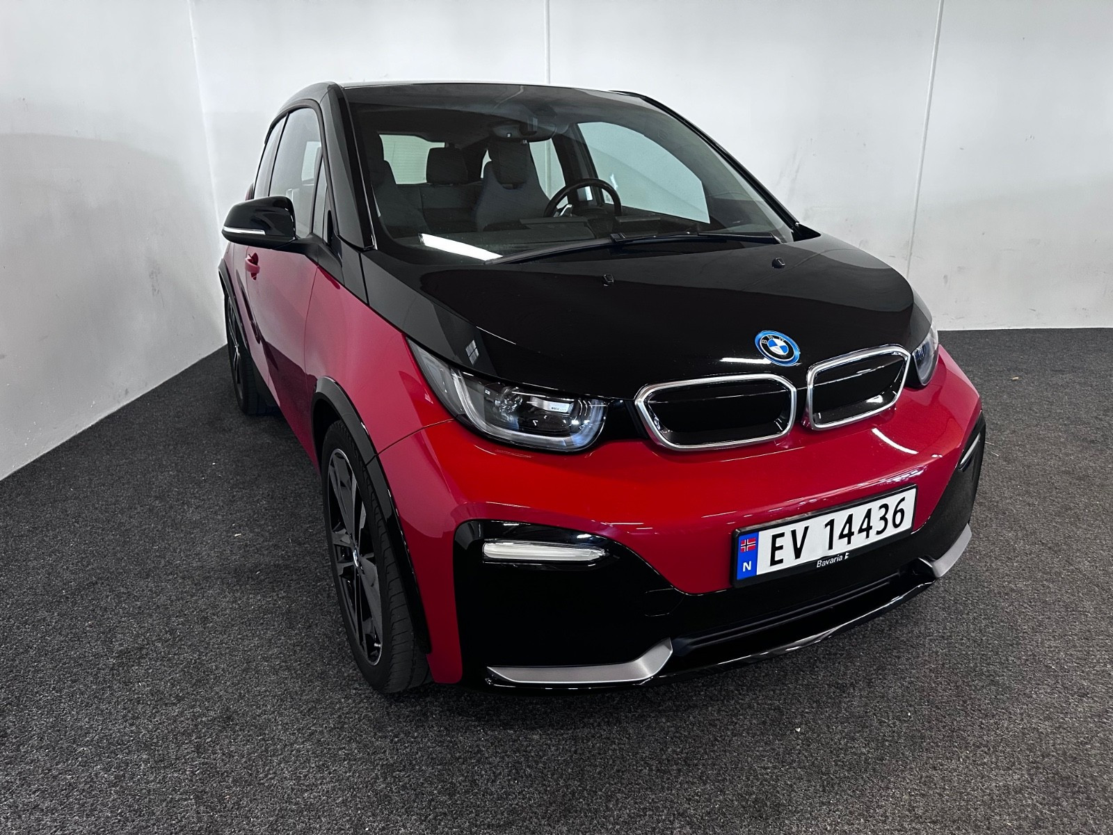 BMW i3