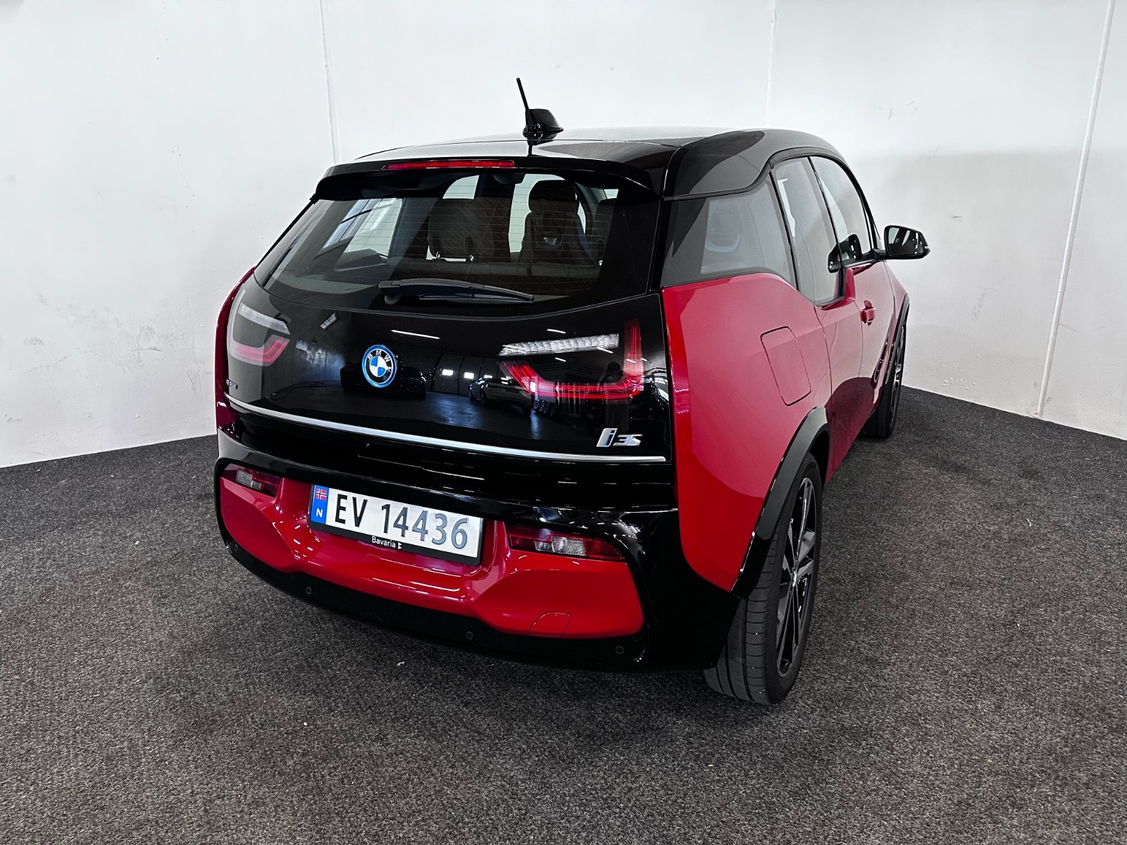 BMW i3