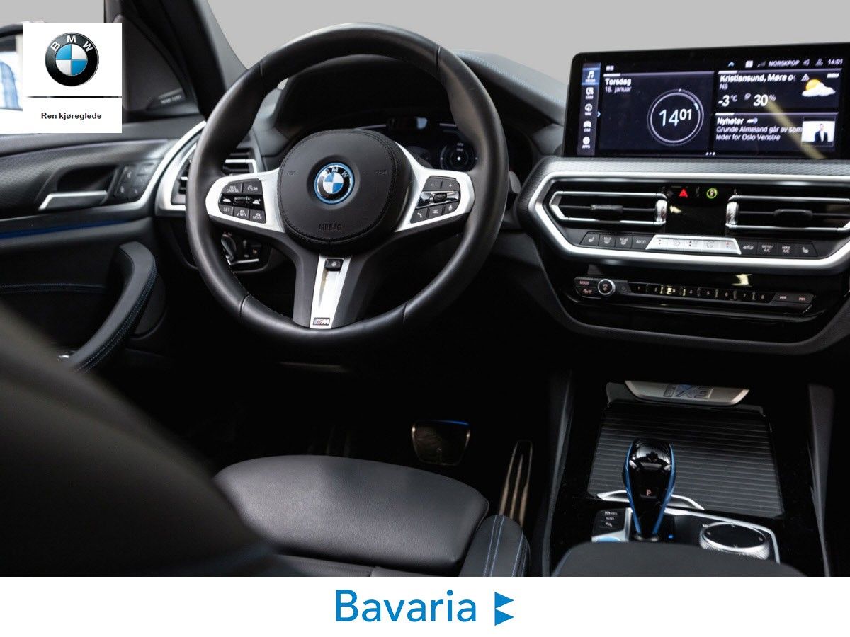 BMW iX3