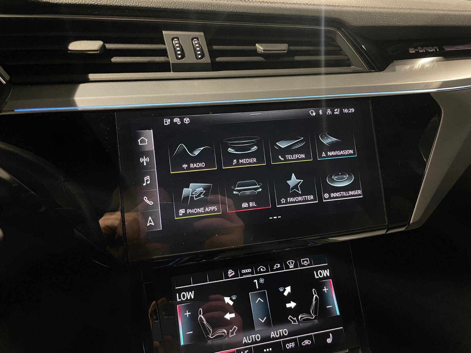 Audi e-tron